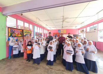 17 JANUARI 2023 – MAJLIS PENYERAHAN BANTUAN PAKAIAN SEKOLAH DI SK IBOI, BALING