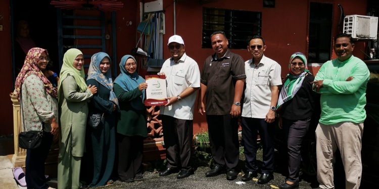 15 NOVEMBER 2023 – ZIARAH ASNAF DI TELUK KUMBAR