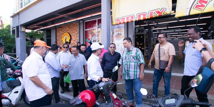 8 JANUARI 2024 – SUMBANGAN KECEMASAN BUAT MANGSA KEBAKARAN DI MEDAN SELERA JELUTONG