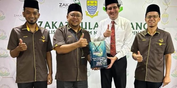 19 MAC 2024 – KUNJUNGAN DR MOHAMED AMIR SHAH, PENGARAH PERUBATAN, PAKAR SERUNDING SENIOR ONKOLOGI, ISLAND HOSPITAL DI ZPP.