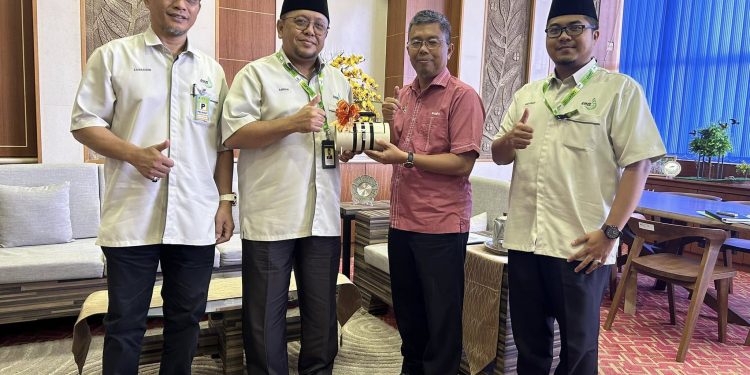 30 OKTOBER 2024 – KUNJUNGAN HORMAT BERTEMU DENGAN DATUK BANDAR MAJLIS BANDARAYA SEBERANG PERAI (MBSP)