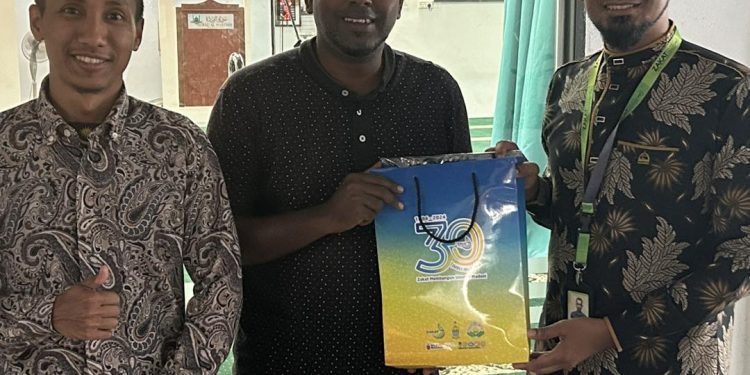 2 JANUARI 2025 – TUAN ABDUL RASHID B. MD IBRAHIM, PENGERUSI SURAU AL WARDAH SELESAI TUNAIKAN KEWAJIPAN ZAKAT